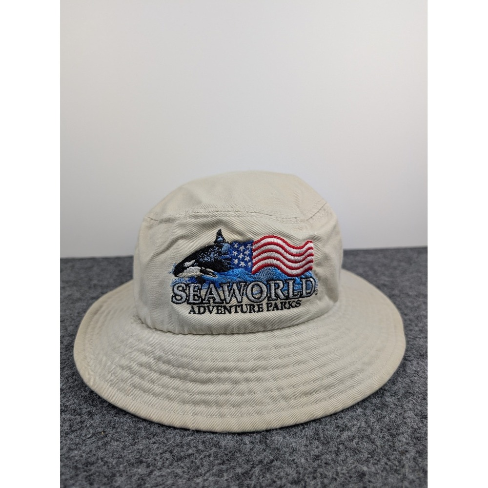VTG SeaWorld Adventure Parks Bucket Hat Cap Adult Unisex Khaki Shamu USA Flag